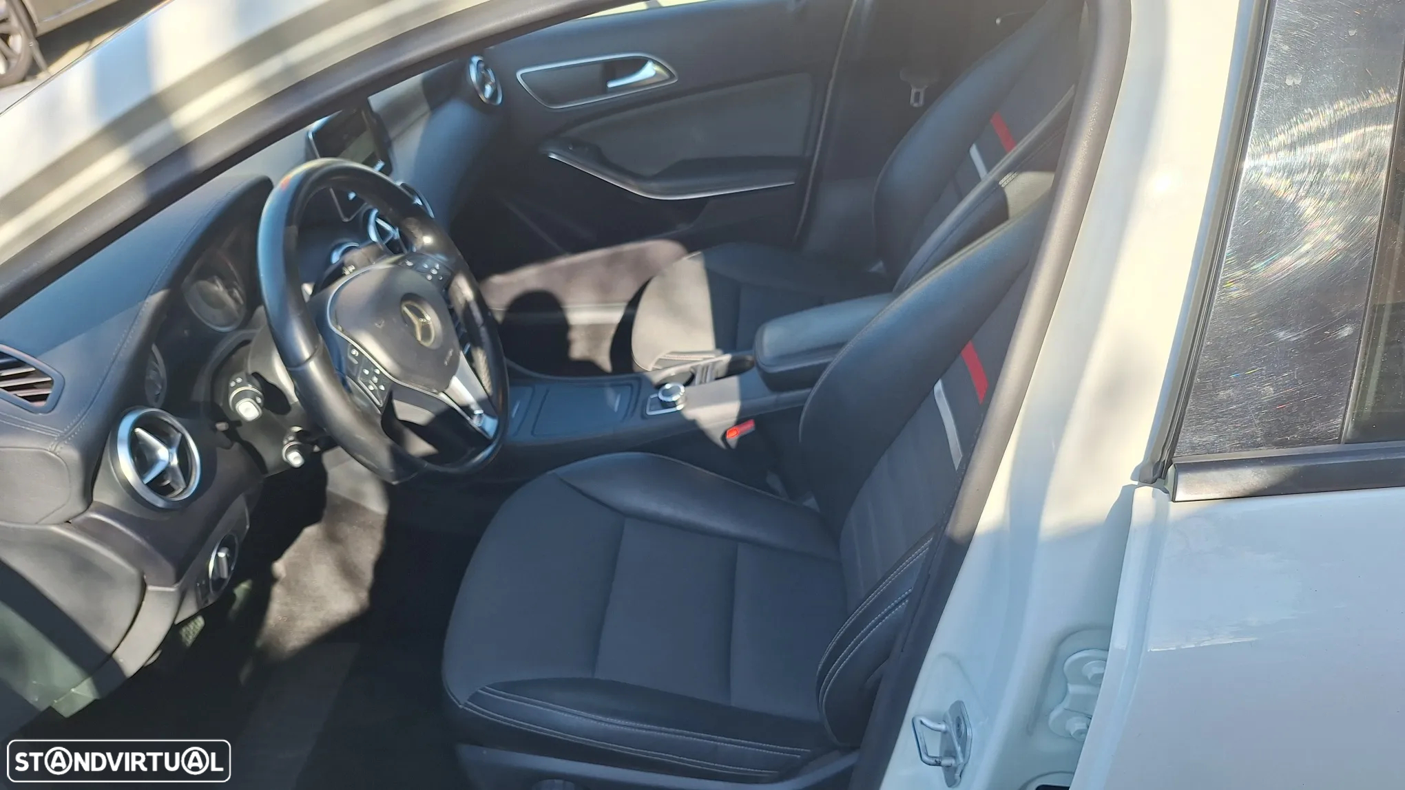 Mercedes-Benz A 180 CDI 7G-DCT Urban - 9