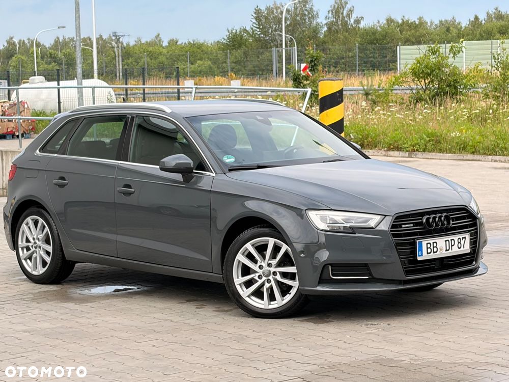 Audi A3 Sportback - 3