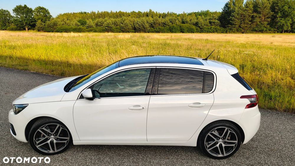 Peugeot 308 1.2 PureTech Allure S&S - 12