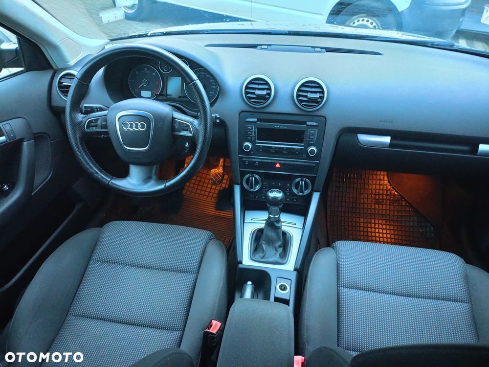 Audi A3 Sportback 2.0 TDI Attraction - 10