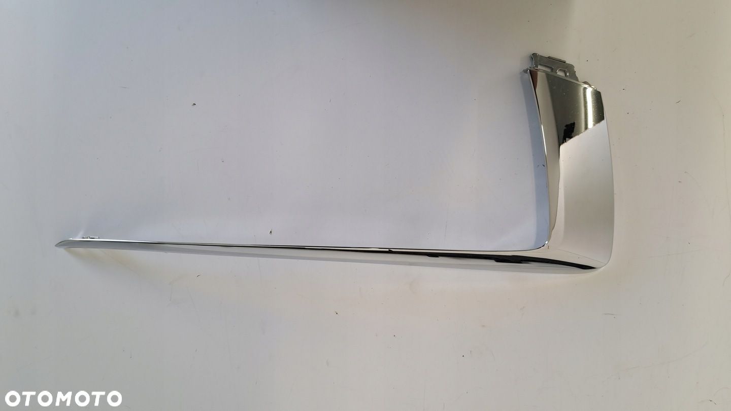 Listwa chrom w zderzak lewy przód MITSUBISHI Eclipse Cross - 1