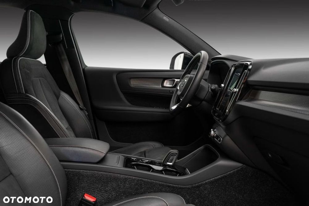Volvo XC 40 T4 AWD Geartronic R-Design - 12