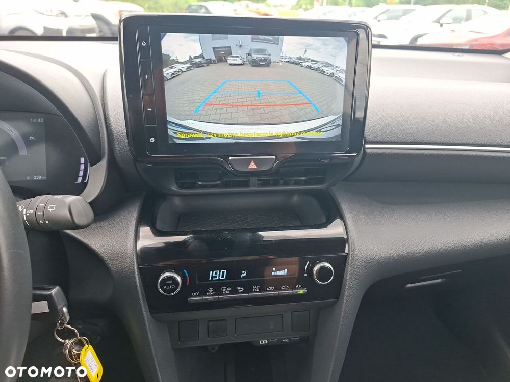 Toyota Yaris Cross Hybrid 1.5 Comfort - 19
