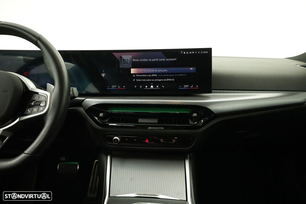 BMW 330 e Edição Desportiva M Auto - 10