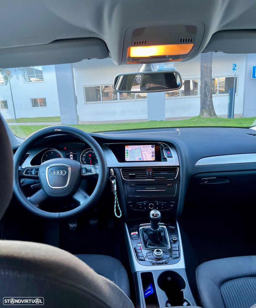 Audi A4 2.0 TDI DPF Attraction - 5