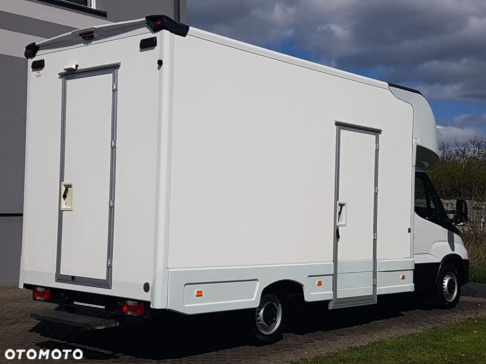 Iveco DAILY KONTENER NISKOPODŁOGOWY 4,43x2,23x2,42 SKLEP FOODTRUCK BAR KLIMA KONIOWÓZ KAMPER - 4