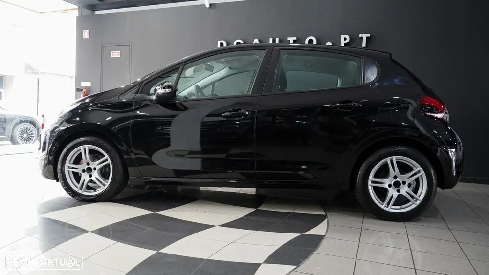 Peugeot 208 BlueHDi 100 Active - 11