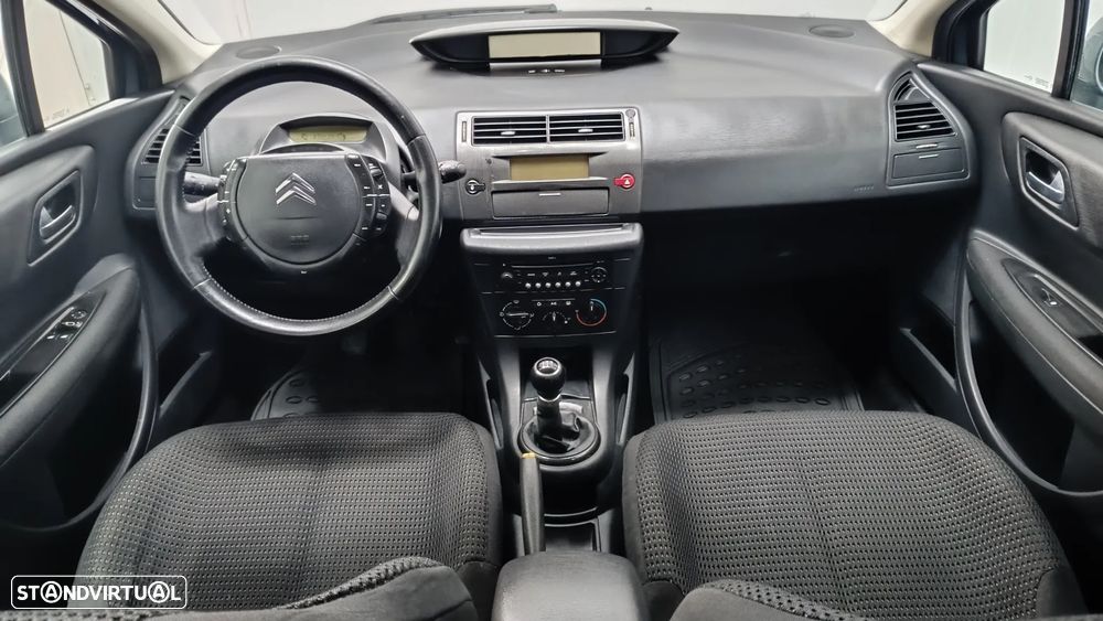 Citroën C4 1.4 16V SX - 5