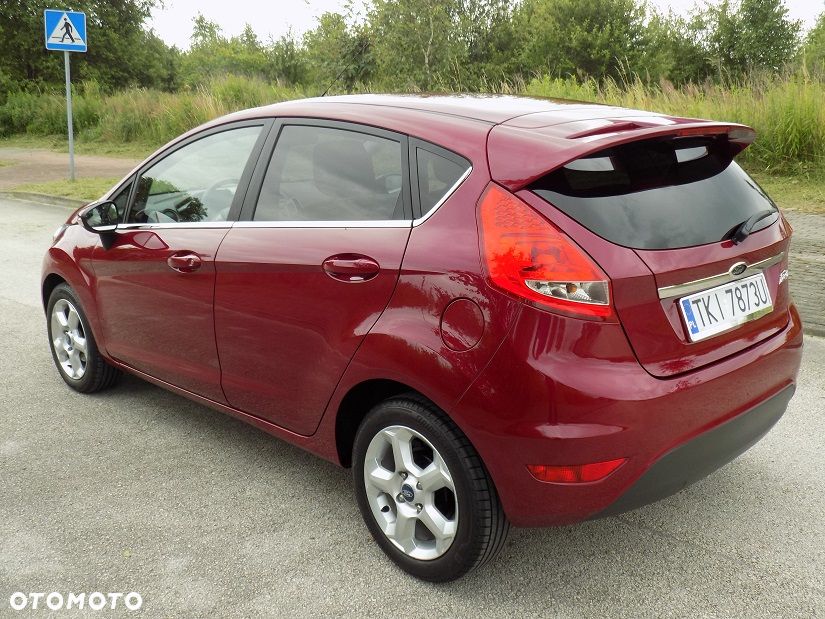 Ford Fiesta 1.4 Champions Edition - 2