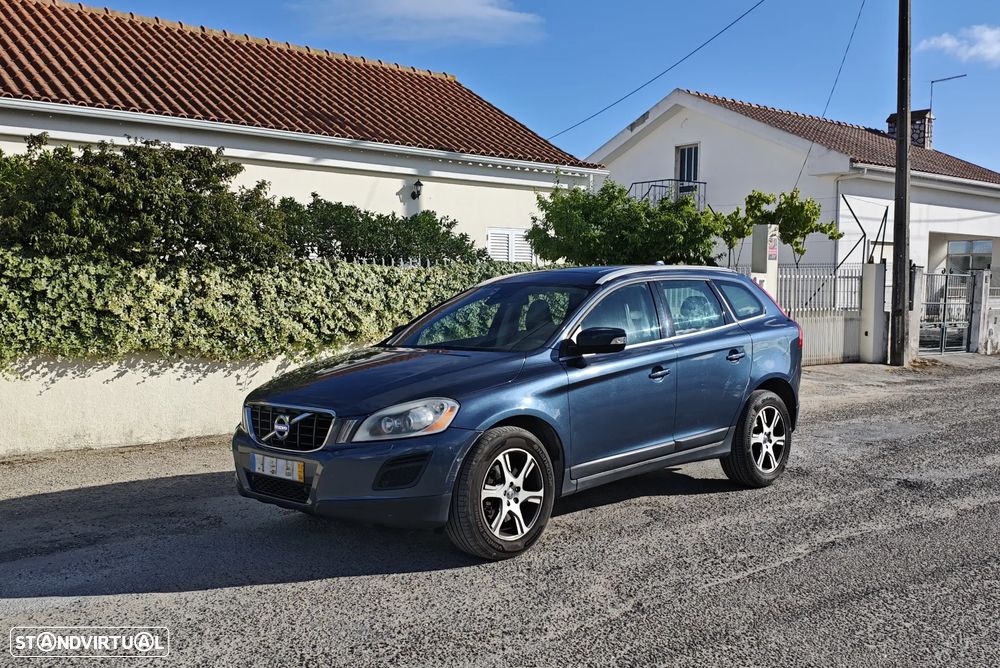 Volvo XC 60 2.0 D3 Drive Summum - 1