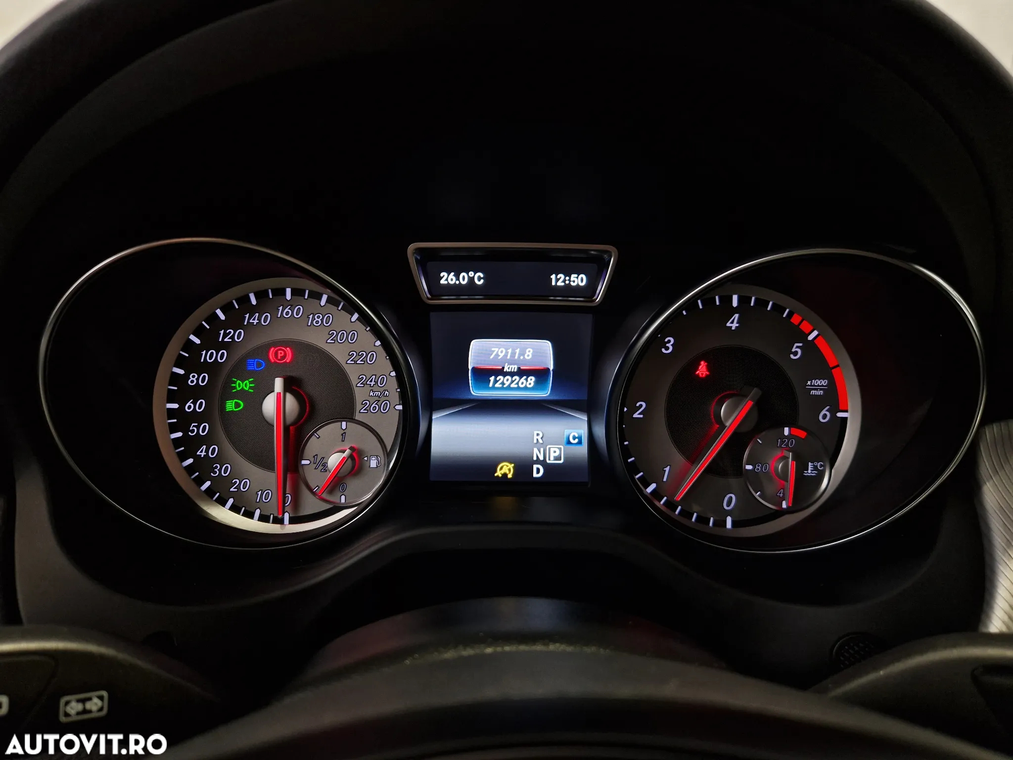 Mercedes-Benz GLA 200 d Aut. - 17