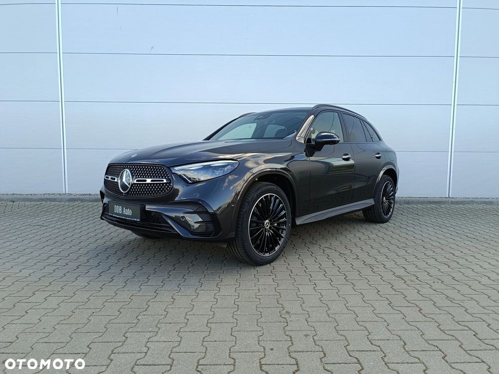 Mercedes-Benz GLC - 1