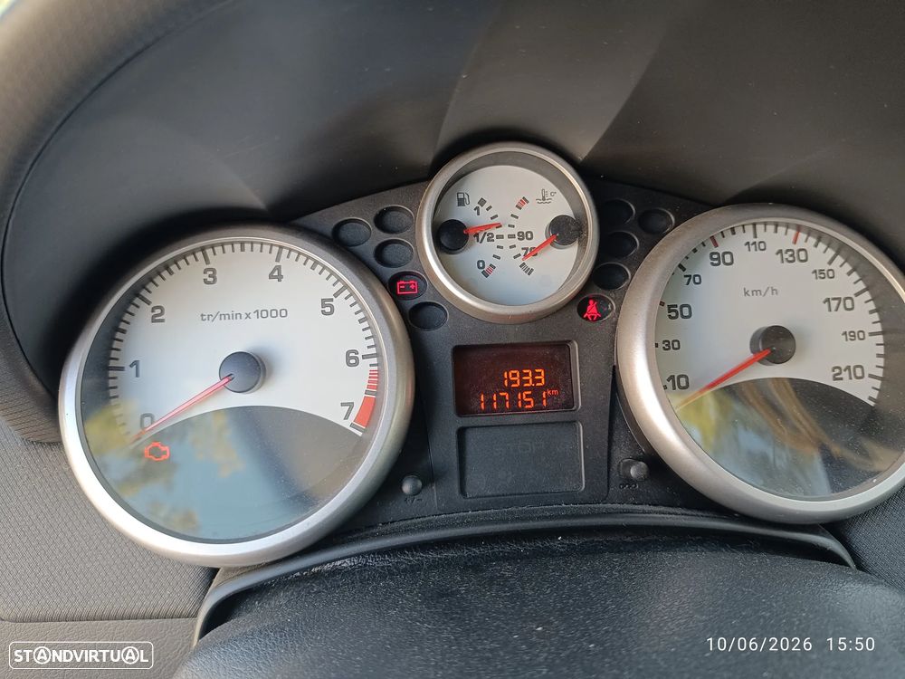 Peugeot 207 1.4 16V Trendy - 8