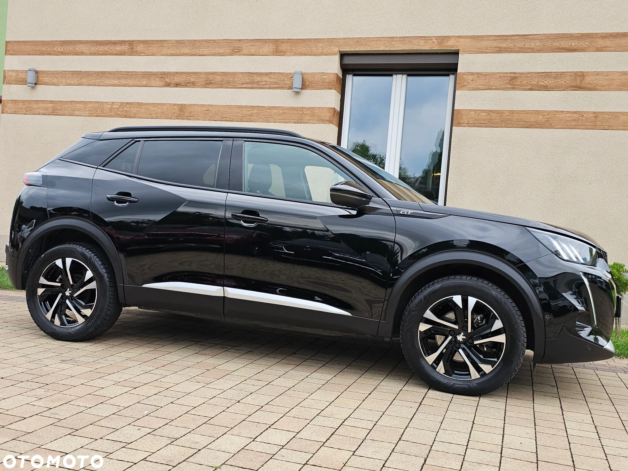 Peugeot 2008 1.5 BlueHDi GT S&S EAT8 - 3