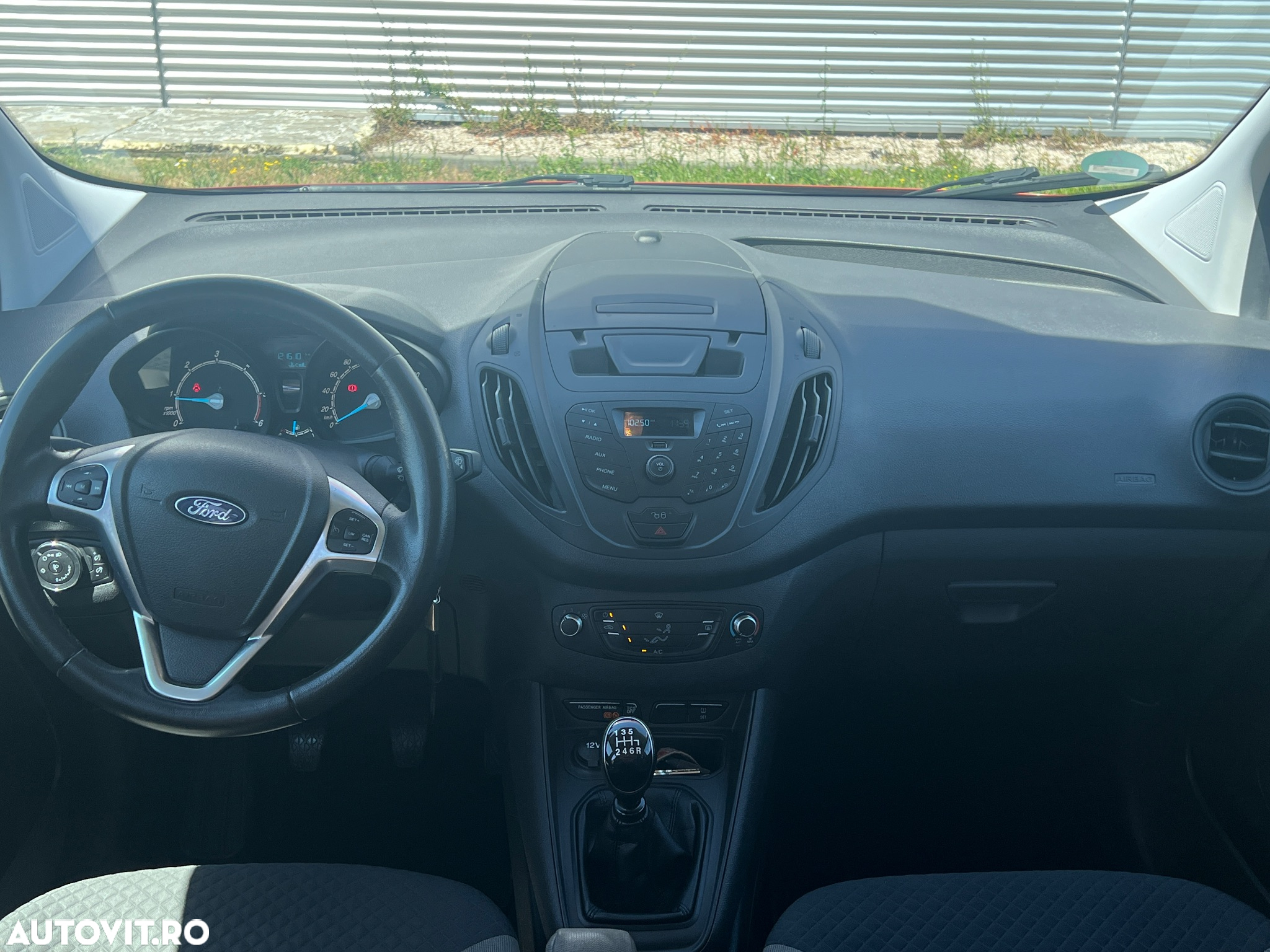 Ford Tourneo Courier 1.5 TDCi S&S Titanium - 7