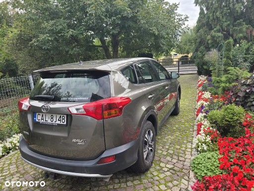 Toyota RAV4 - 1