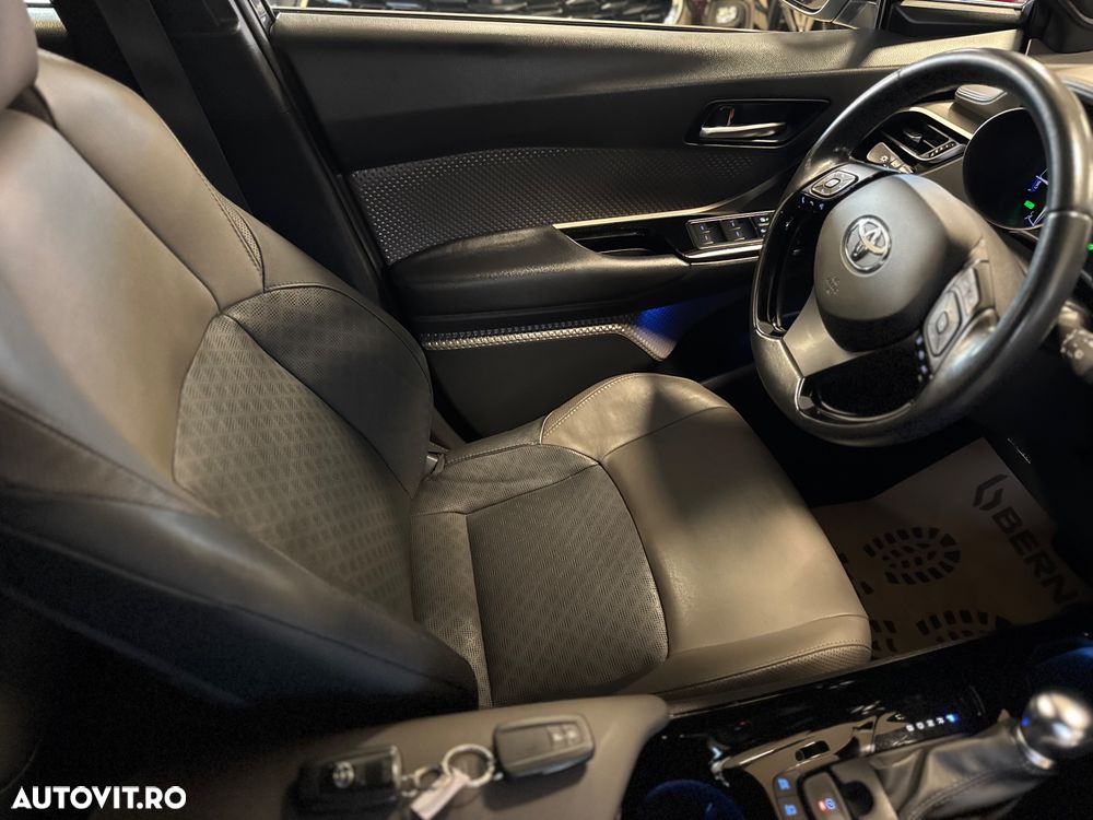 Toyota C-HR Style - 12