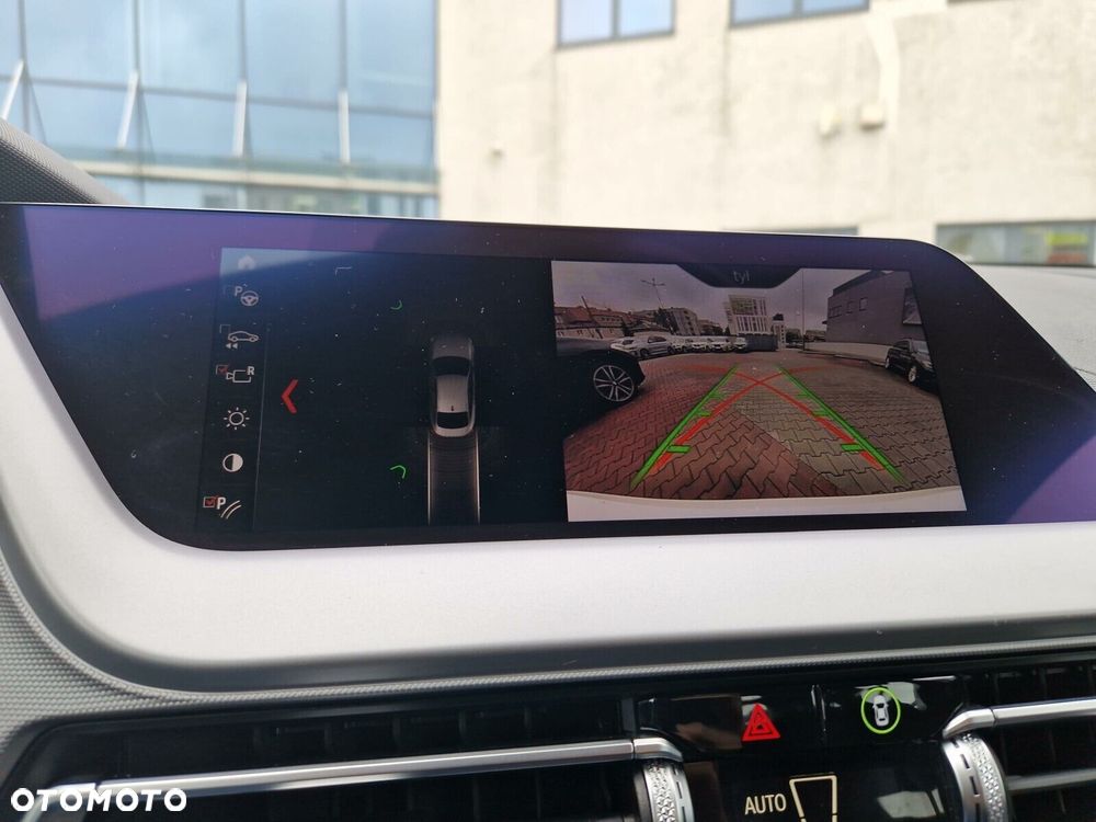 BMW Seria 2 218d Advantage sport - 21
