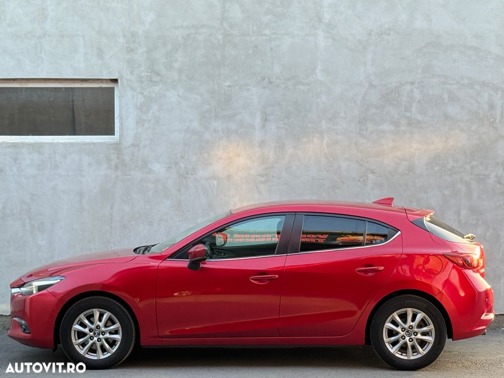 Mazda 3 - 5