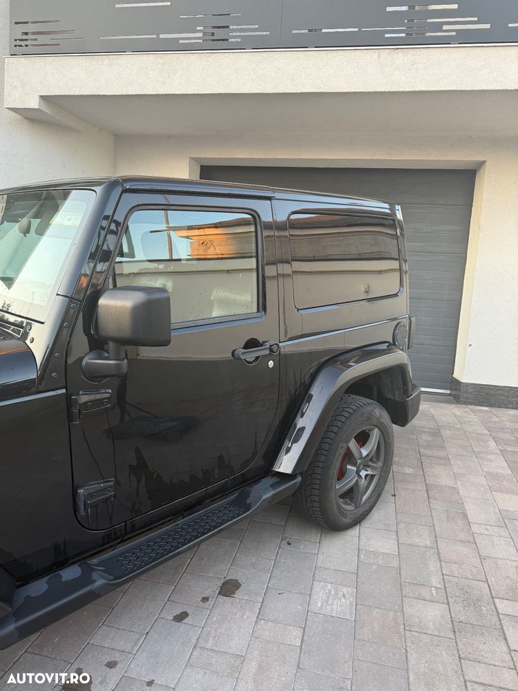 Jeep Wrangler Hard-Top 2.8 CRD DPF Automatik Rubicon - 3
