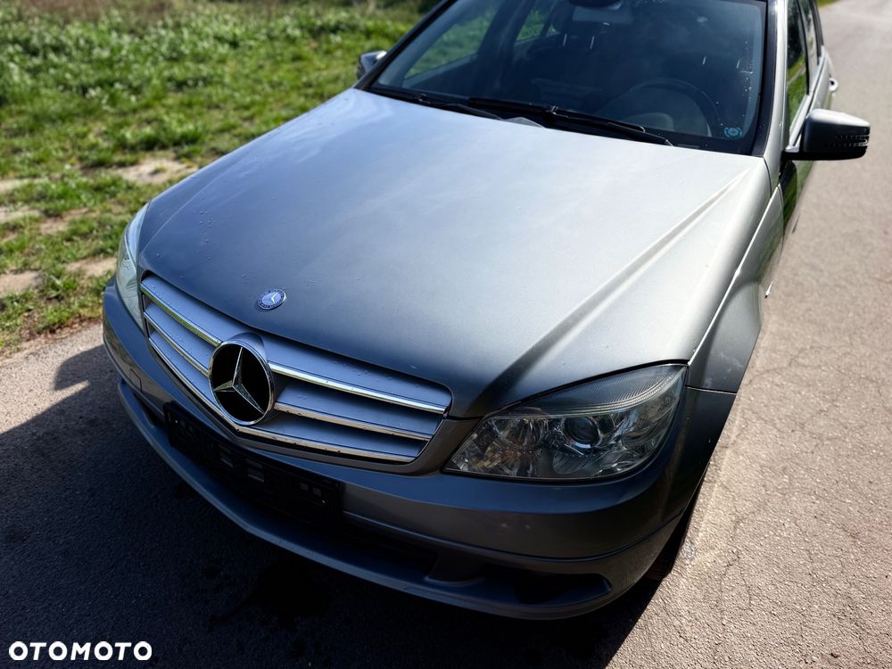 Mercedes-Benz Klasa C 200 (BlueEFFICIENCY) 7G-TRONIC Avantgarde - 10