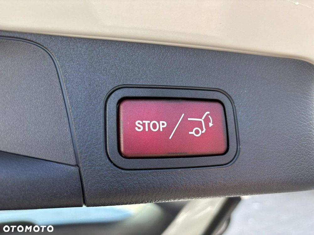 Mercedes-Benz EQB - 15