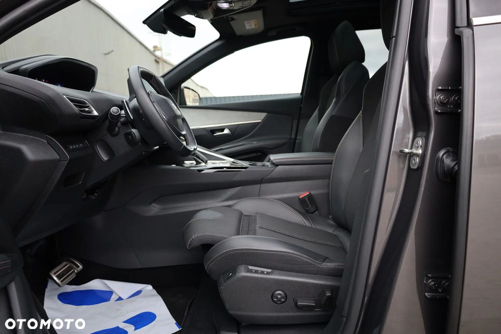 Peugeot 3008 225 e-EAT8 GT Pack - 17
