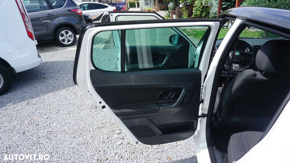 Skoda Fabia 1.4 TSI RS DSG - 8