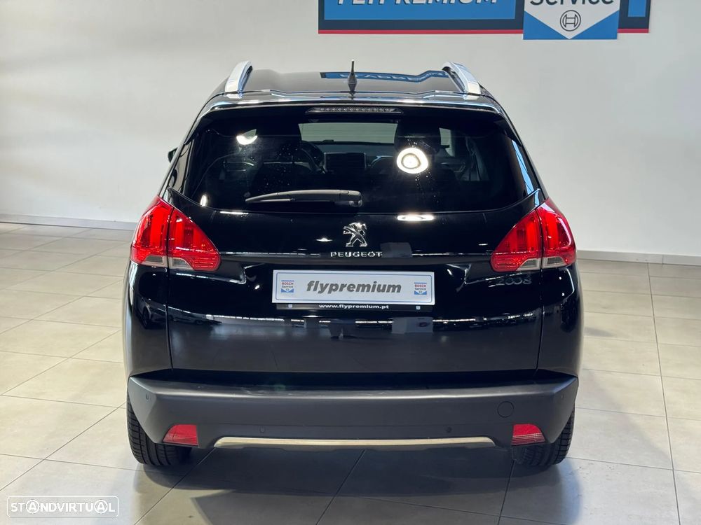 Peugeot 2008 1.2 PureTech Allure - 11