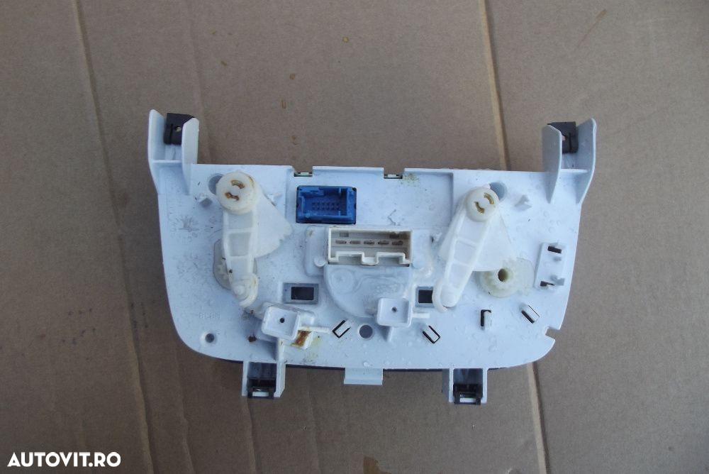 Comenzi AC Caldura Fiat Grande Punto 2005-2012 dezmembrez Punto 1.4 - 3