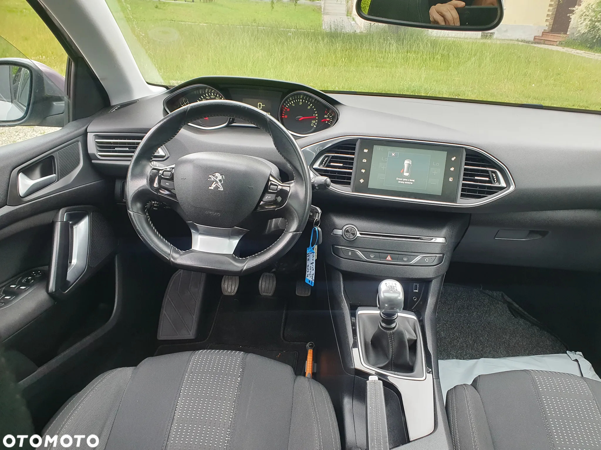 Peugeot 308 1.6 BlueHDi Allure S&S - 13
