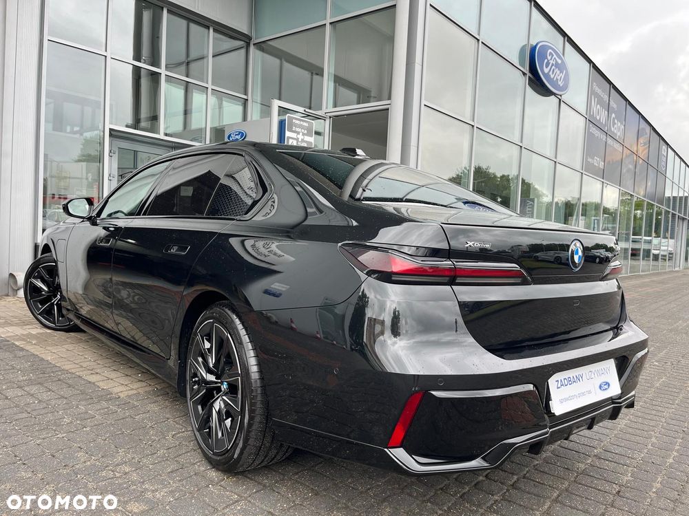 BMW Seria 7 750e PHEV xDrive M Sport sport - 4