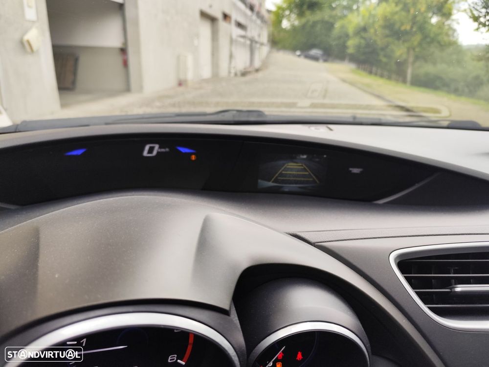 Honda Civic 1.6 i-DTEC Sport - 19