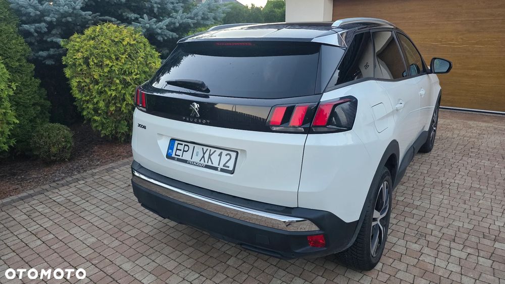 Peugeot 3008 1.2 PureTech Allure S&S - 7