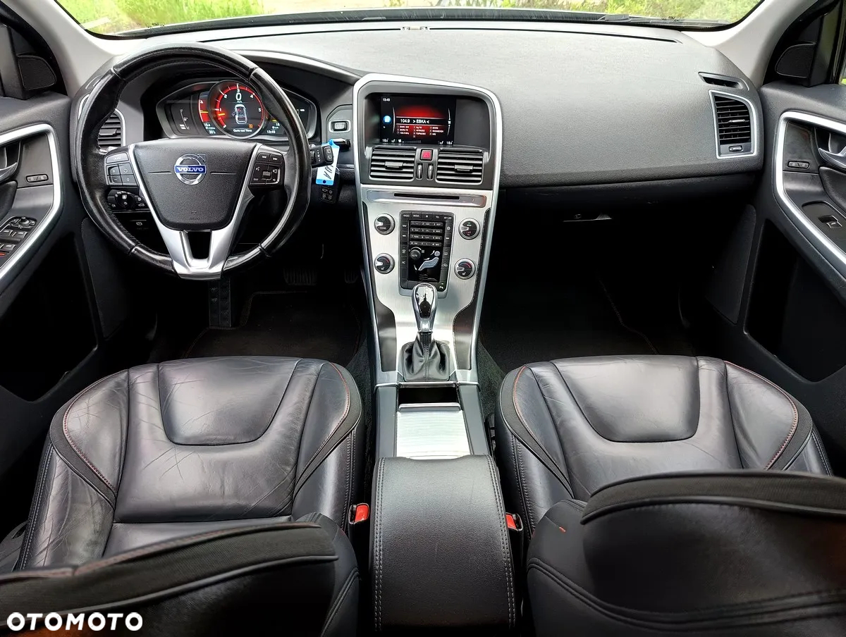 Volvo XC 60 D3 Geartronic Ocean Race - 11