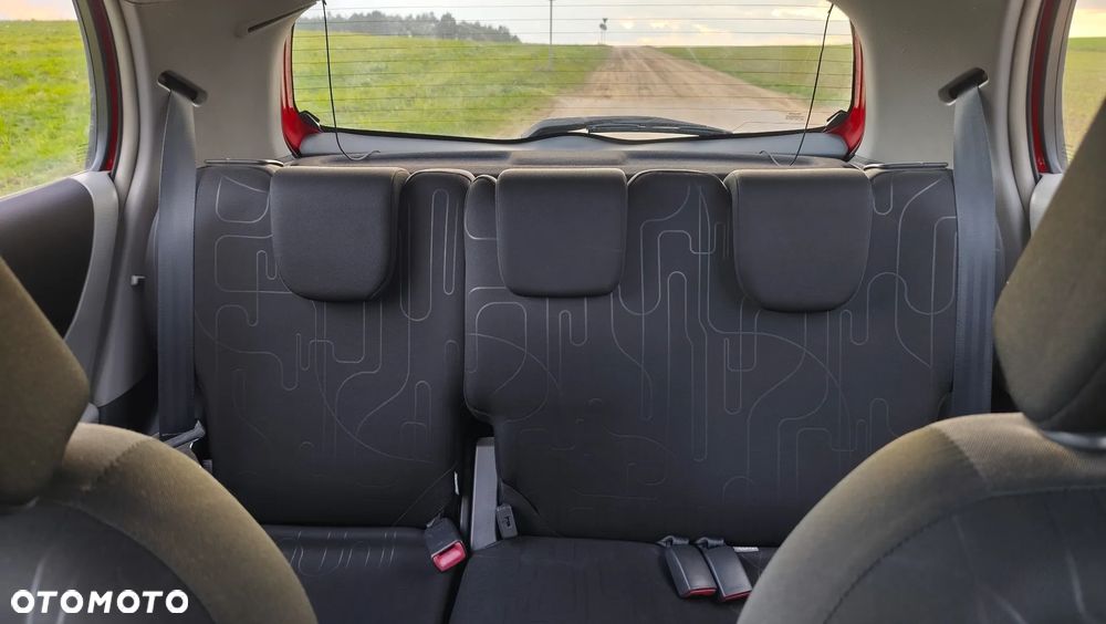 Toyota Yaris - 19