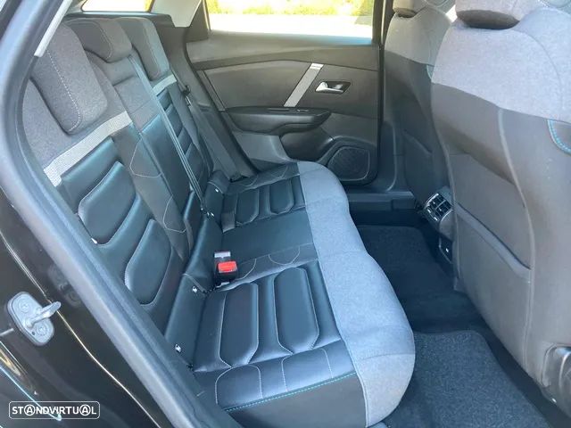 Citroën C4 1.2 PureTech Shine Pack EAT8 - 39