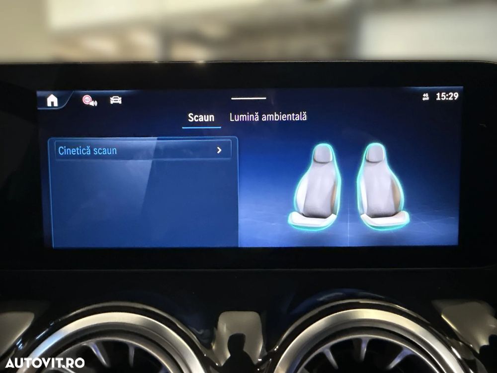 Mercedes-Benz GLA 200 d 4MATIC - 23