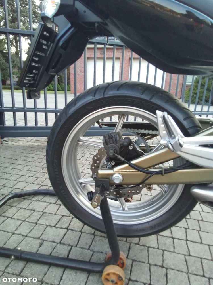 Kawasaki ER - 19