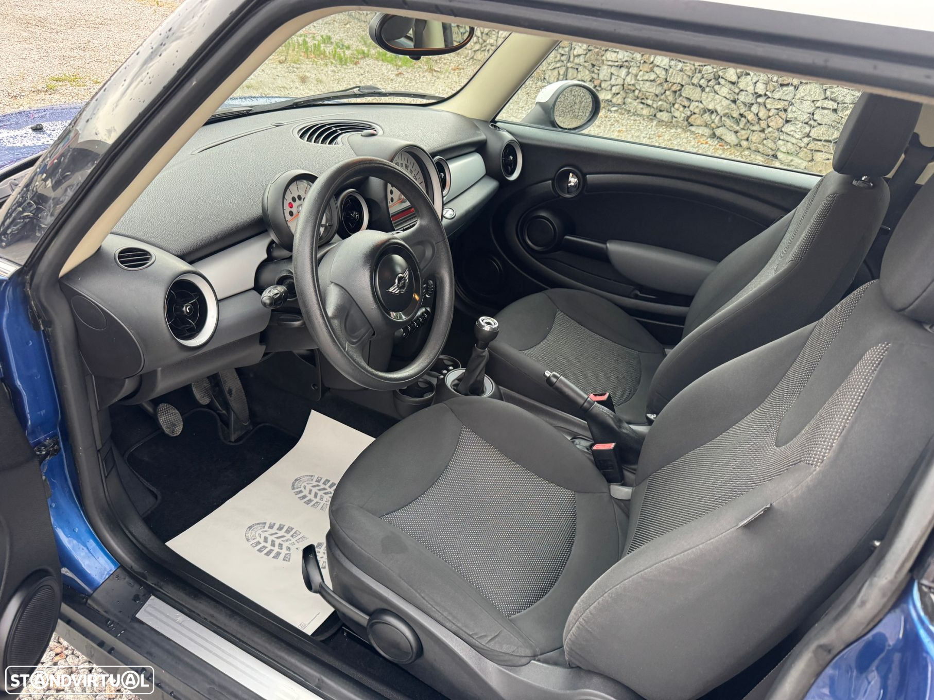 MINI 3 Portas One D - 7
