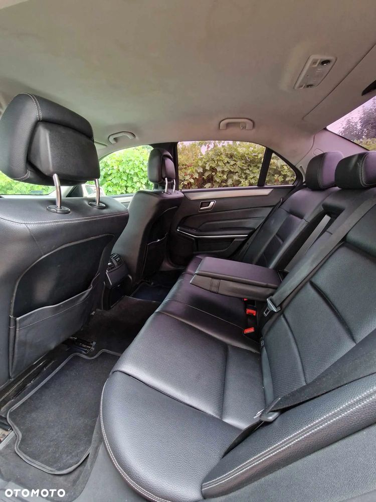 Mercedes-Benz Klasa E 200 BlueTEC 7G-TRONIC - 14