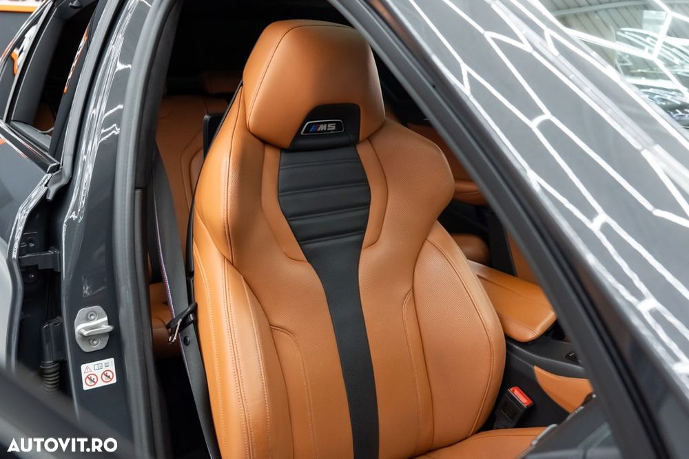 BMW M5 AT - 12