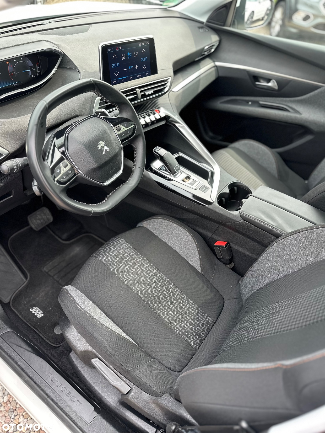 Peugeot 3008 1.6 BlueHDi Allure S&S EAT6 - 6