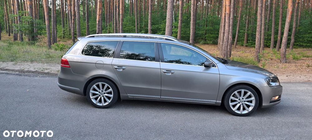 Volkswagen Passat 2.0 TDI Comfortline - 7
