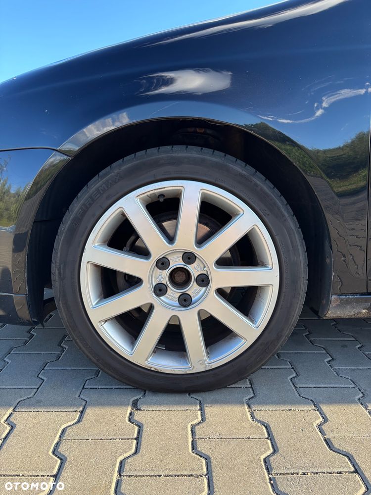 Volkswagen Jetta 1.9 TDI Comfortline - 9