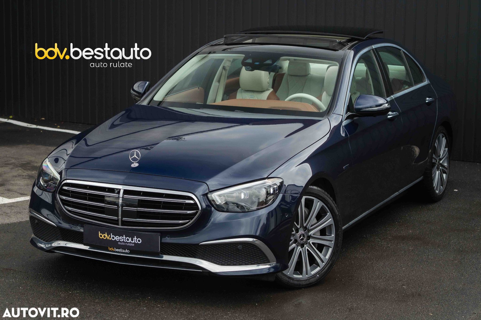 Mercedes-Benz E 300e 4Matic 9G-TRONIC Edition AVANTGARDE - 1