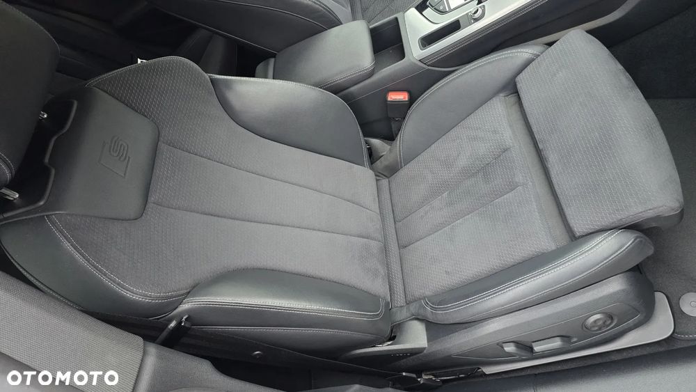 Audi A5 Sportback 40 TDI quattro S tronic S line - 30