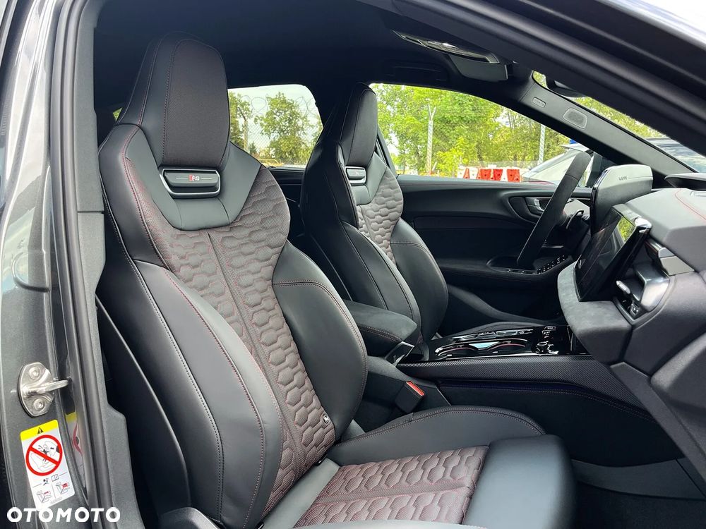Audi RS5 Avant - 5