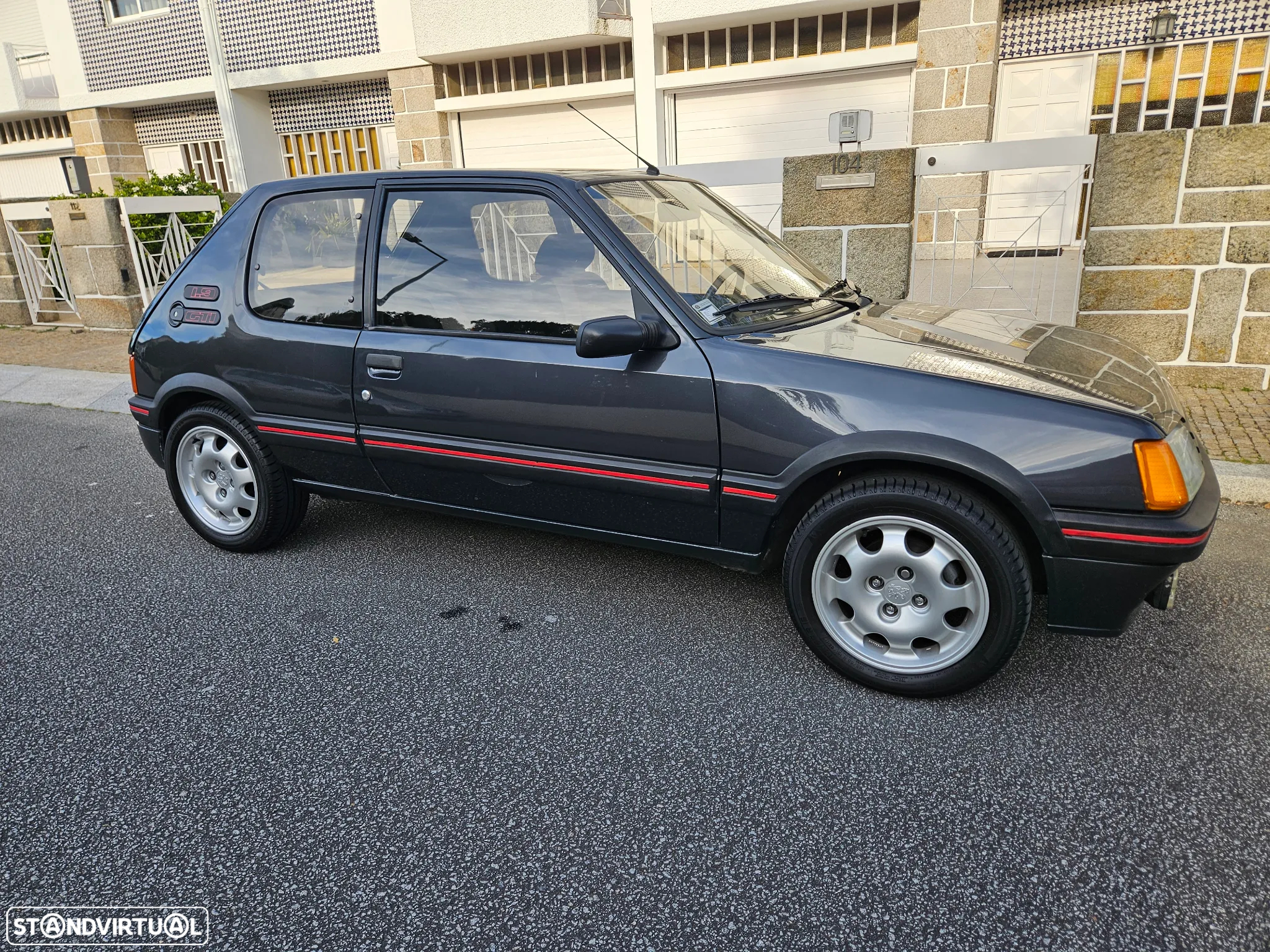 Peugeot 205 1.9 GTi - 2