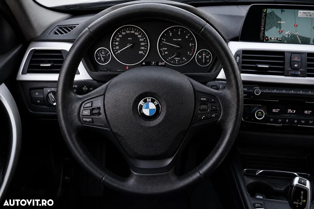 BMW Seria 3 318d Aut. - 21